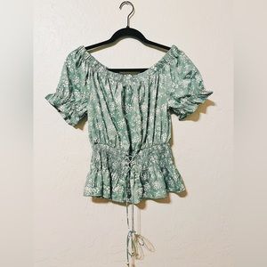 Green floral cropped blouse